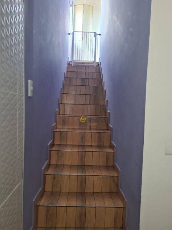 Casa à venda com 3 quartos, 320m² - Foto 19