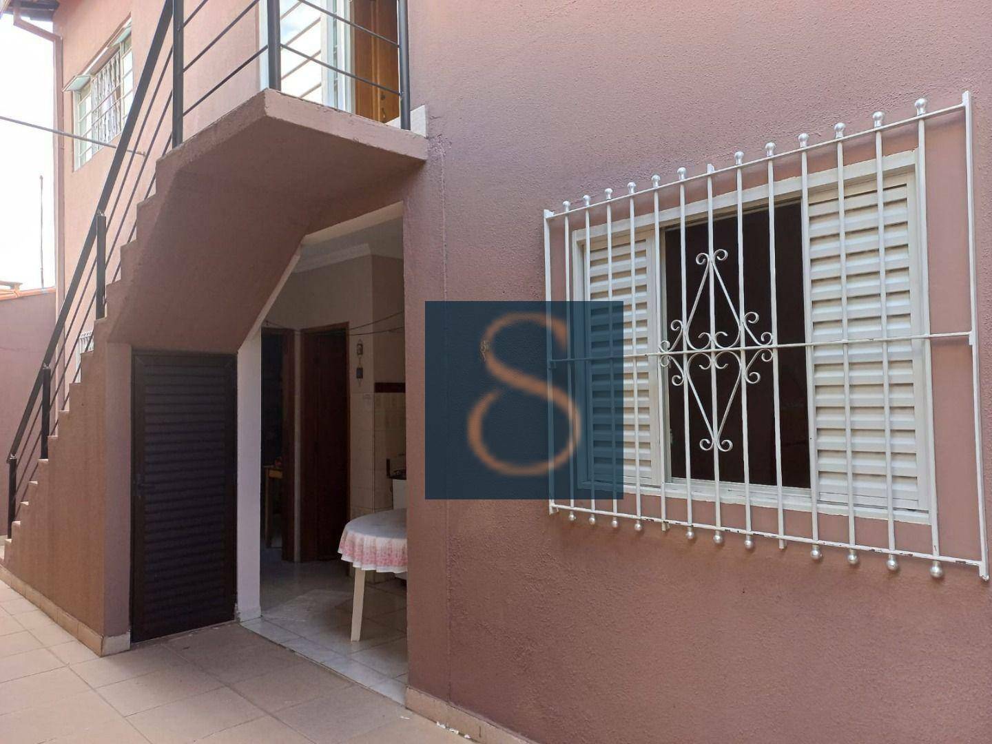 Casa à venda com 3 quartos, 200m² - Foto 10