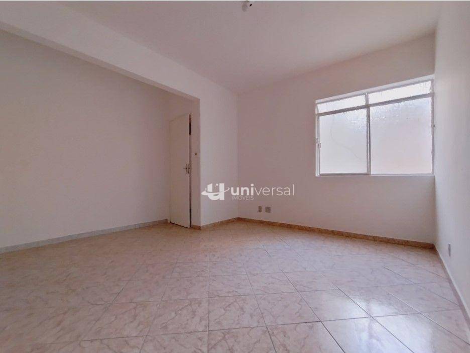 Apartamento para alugar com 2 quartos, 90m² - Foto 3