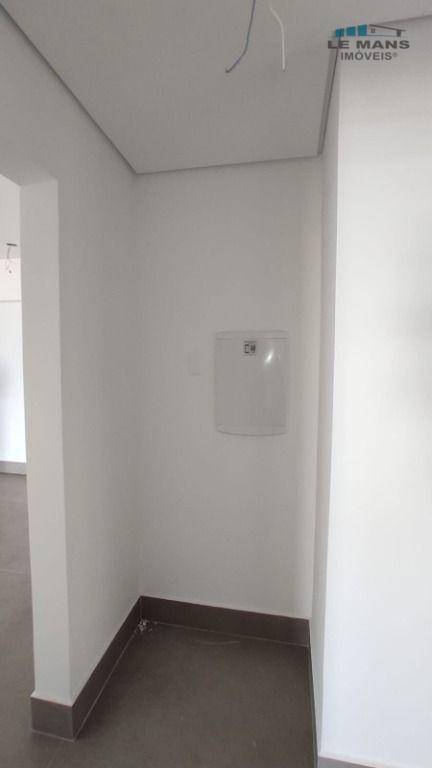 Apartamento à venda com 3 quartos, 109m² - Foto 14