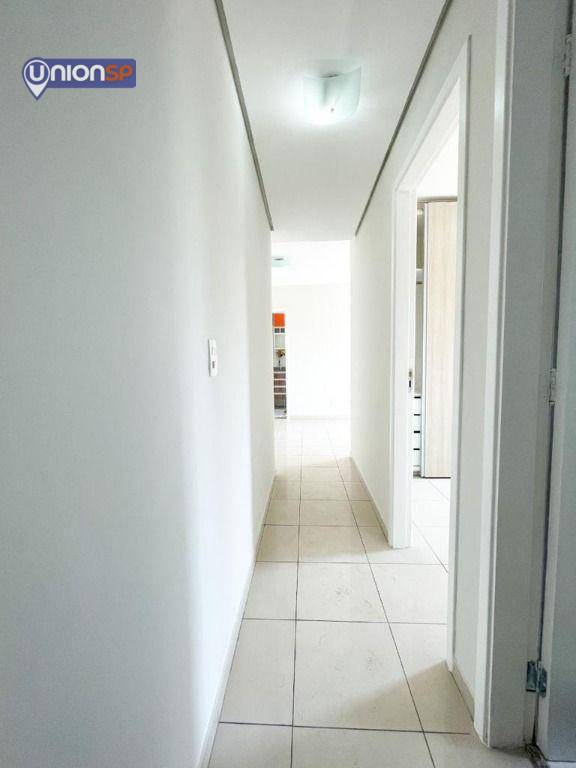 Apartamento à venda com 2 quartos, 53m² - Foto 4