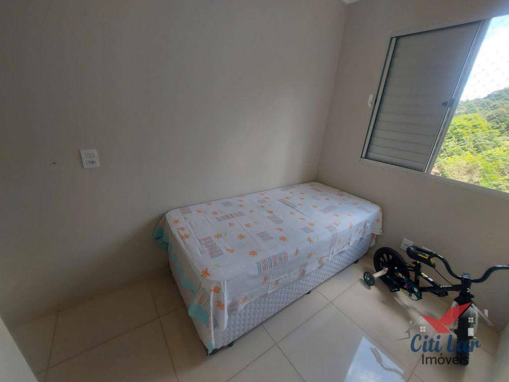 Apartamento à venda com 3 quartos, 49m² - Foto 13