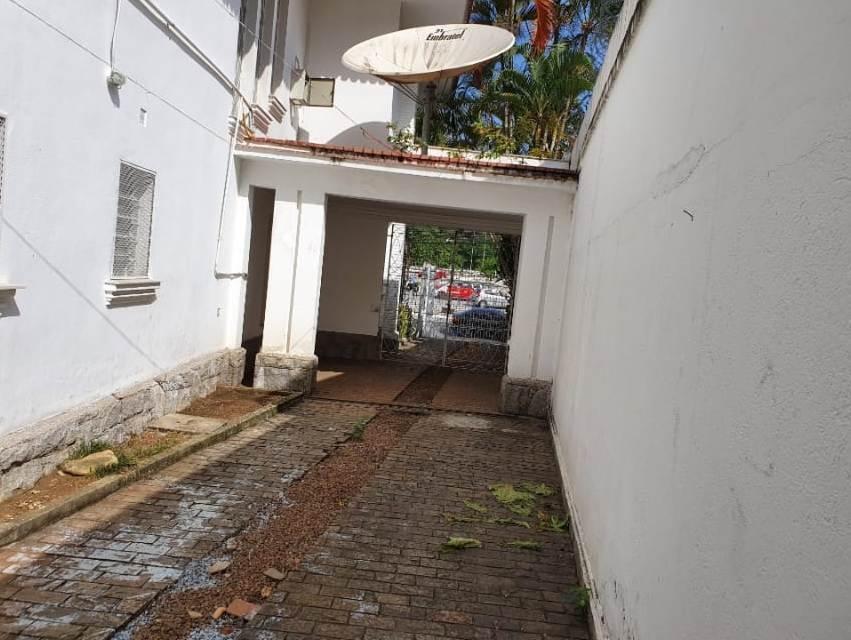 Prédio Inteiro para alugar com 5 quartos, 556m² - Foto 4