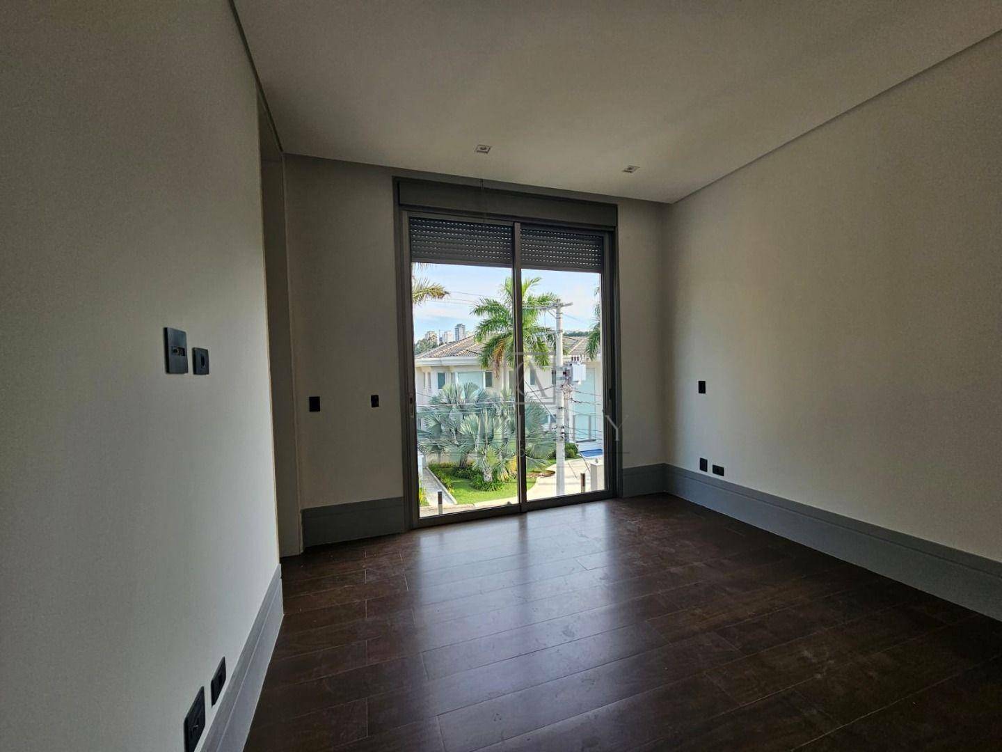 Casa de Condomínio à venda com 6 quartos, 1200m² - Foto 35