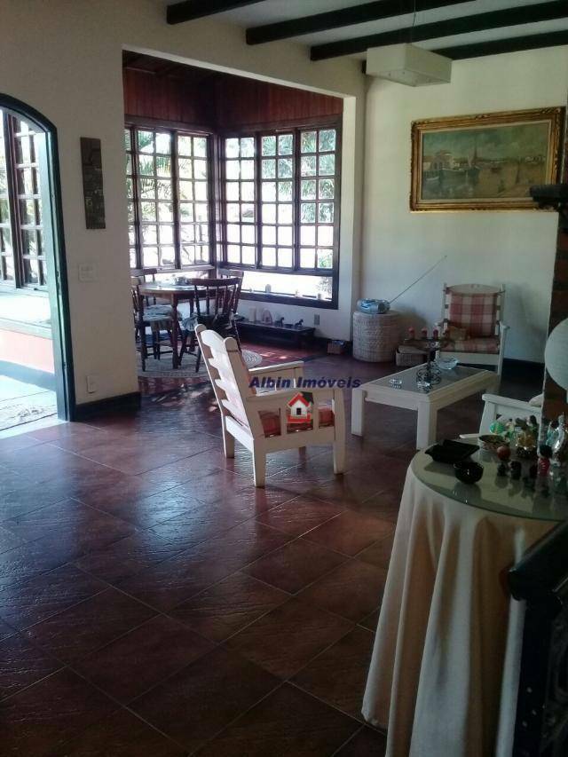 Casa à venda com 4 quartos, 166m² - Foto 26