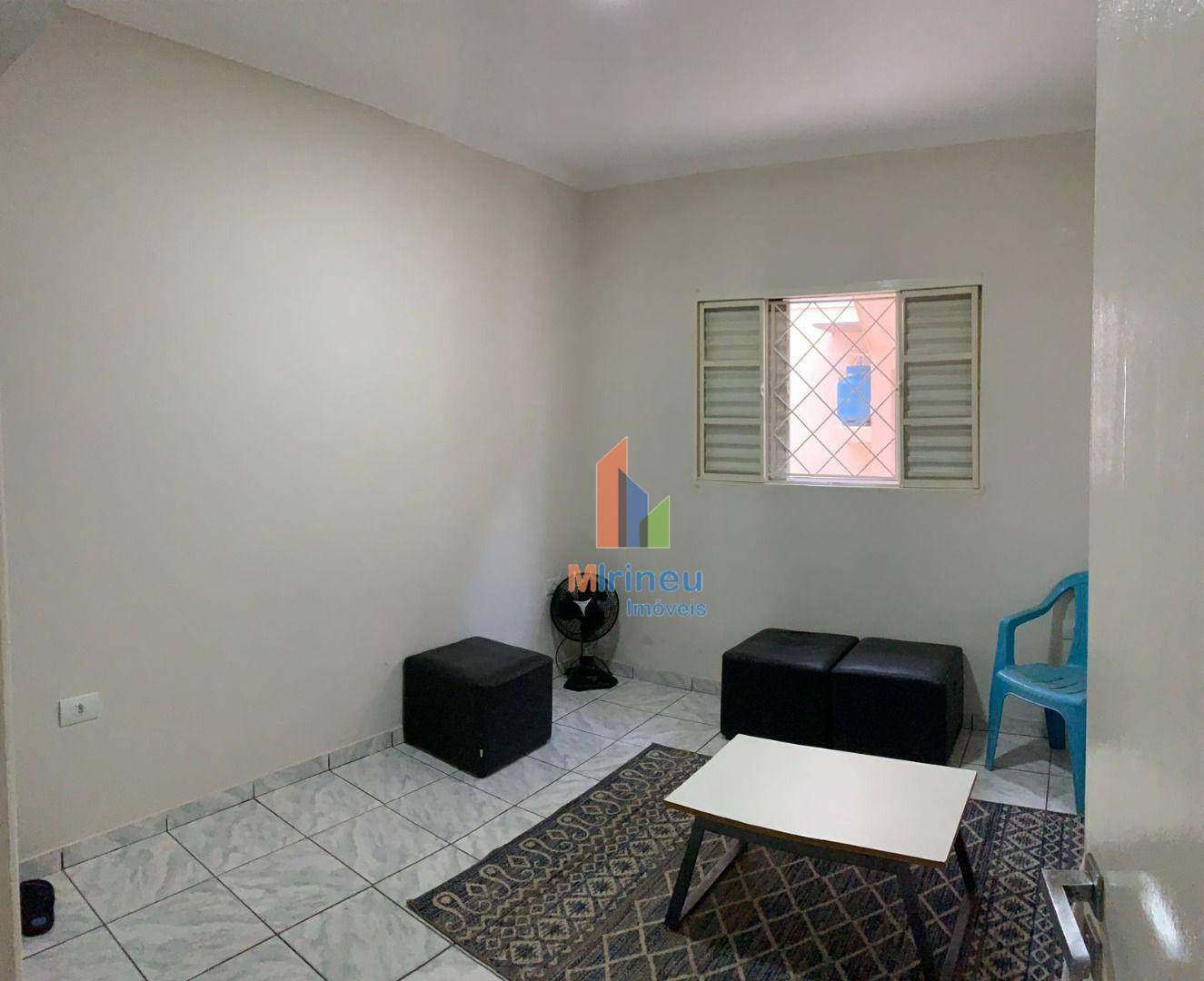 Casa à venda com 3 quartos, 220m² - Foto 9