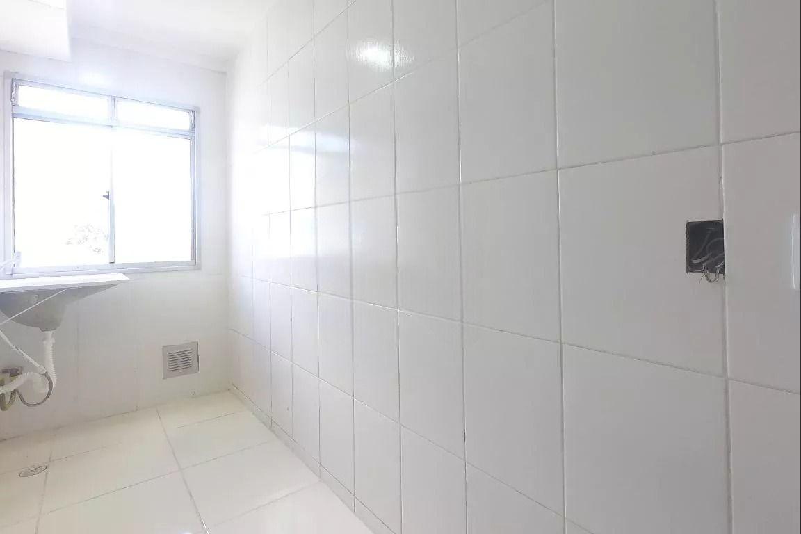 Apartamento à venda com 2 quartos, 48m² - Foto 6