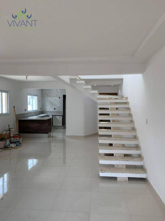 Sobrado à venda com 2 quartos, 150m² - Foto 5