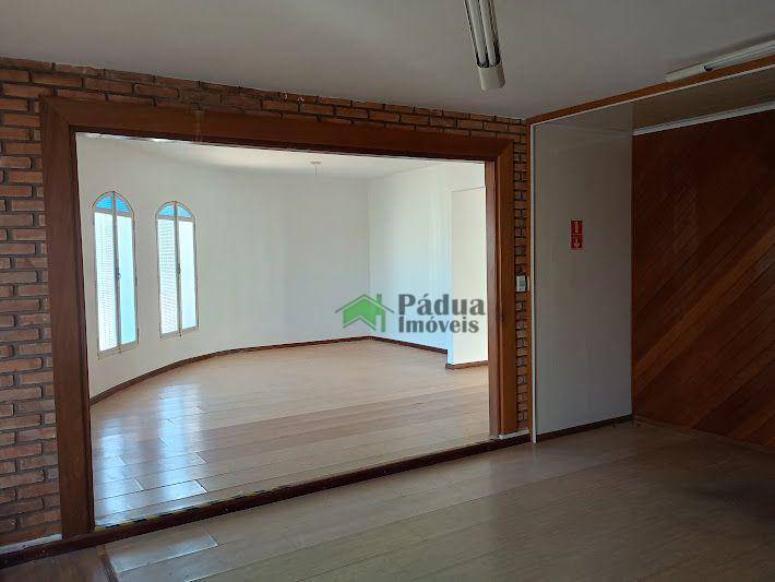 Casa, 4 quartos, 250 m² - Foto 3