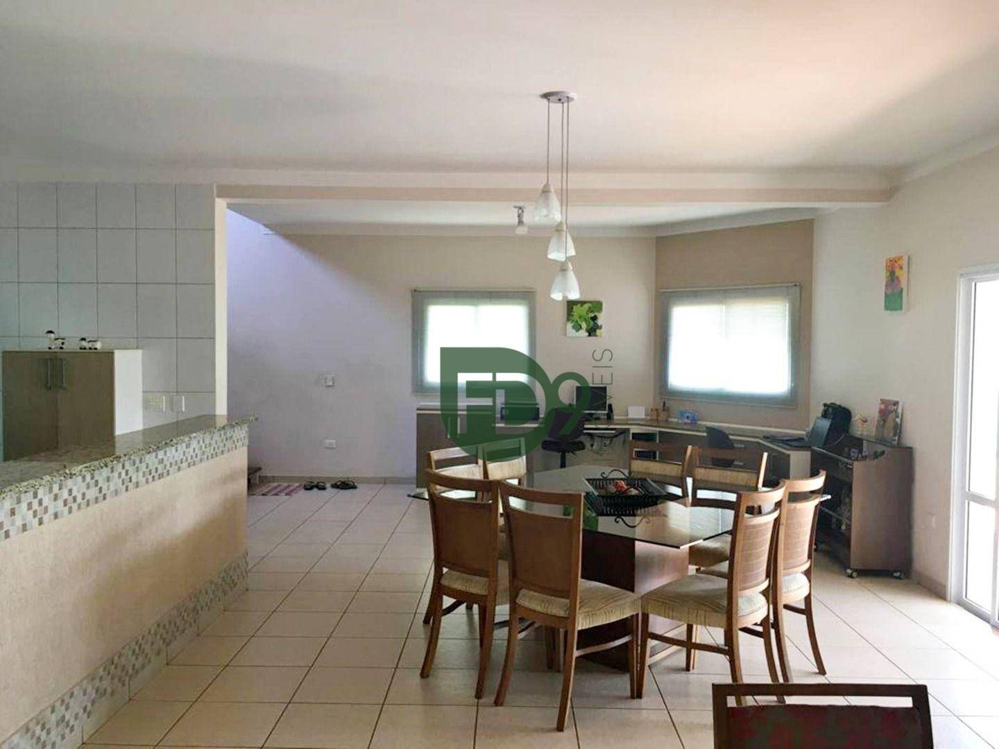 Casa à venda com 3 quartos, 387m² - Foto 2