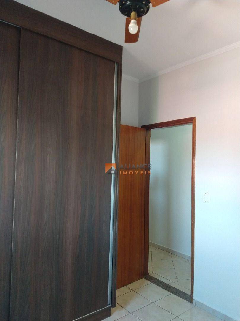 Apartamento à venda com 3 quartos, 97m² - Foto 7