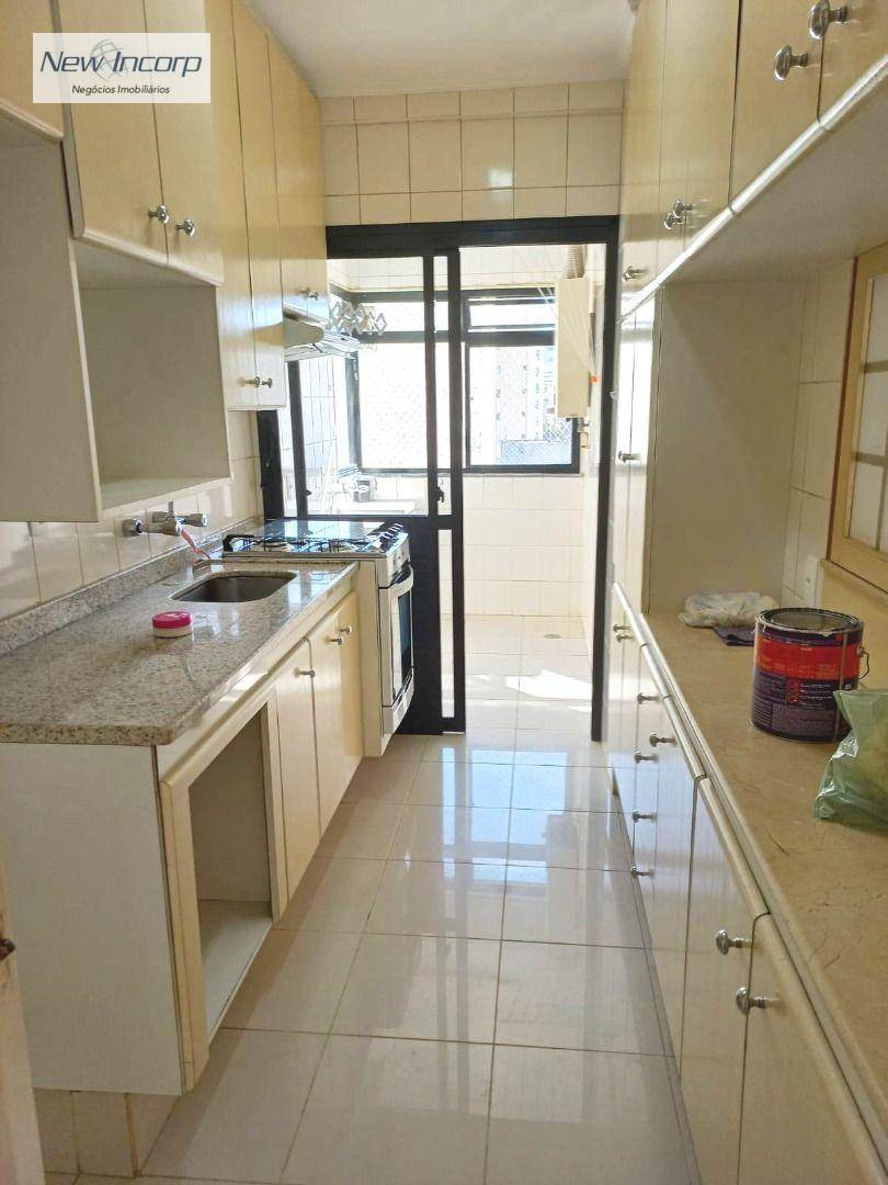 Apartamento à venda com 2 quartos, 70m² - Foto 9