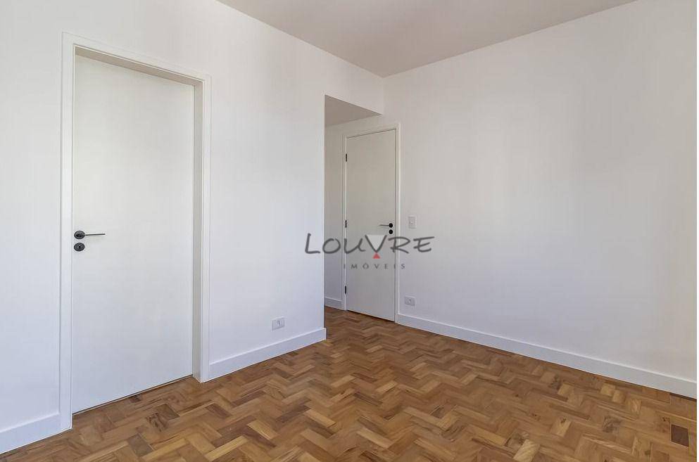 Apartamento à venda com 2 quartos, 100m² - Foto 11