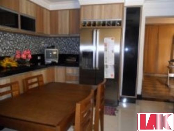 Sobrado à venda com 3 quartos, 125m² - Foto 2