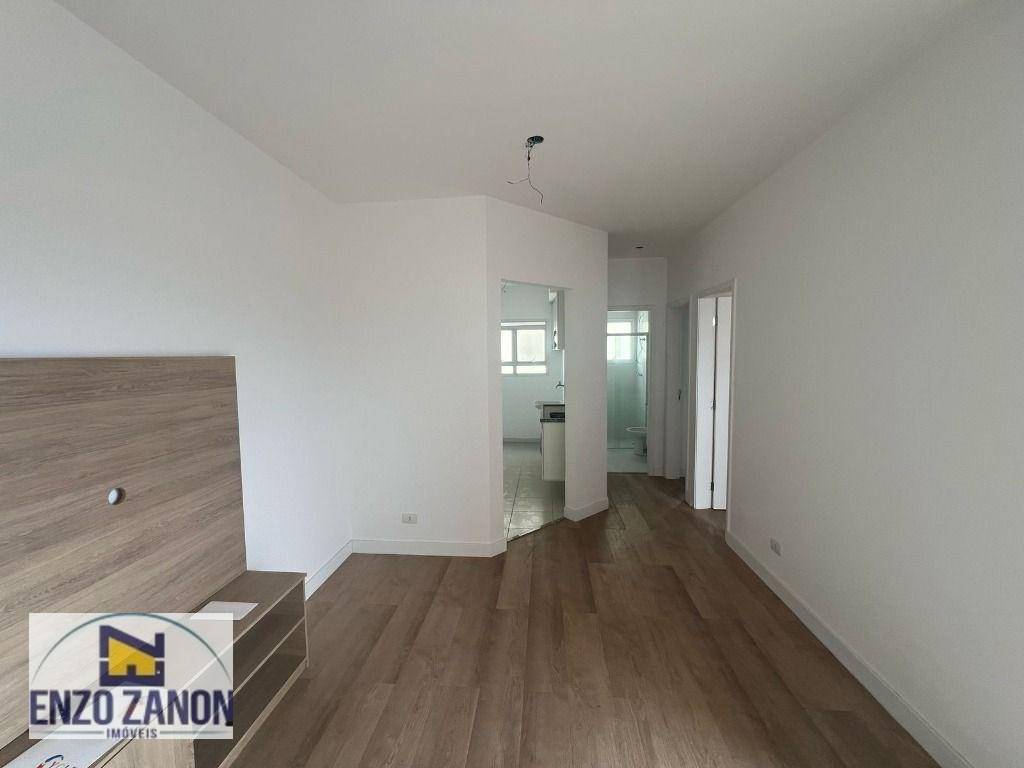 Apartamento para alugar com 2 quartos, 55m² - Foto 2