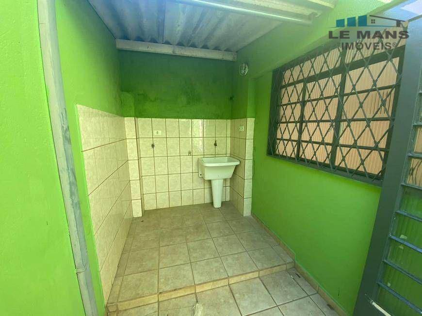 Casa à venda com 4 quartos, 180m² - Foto 15