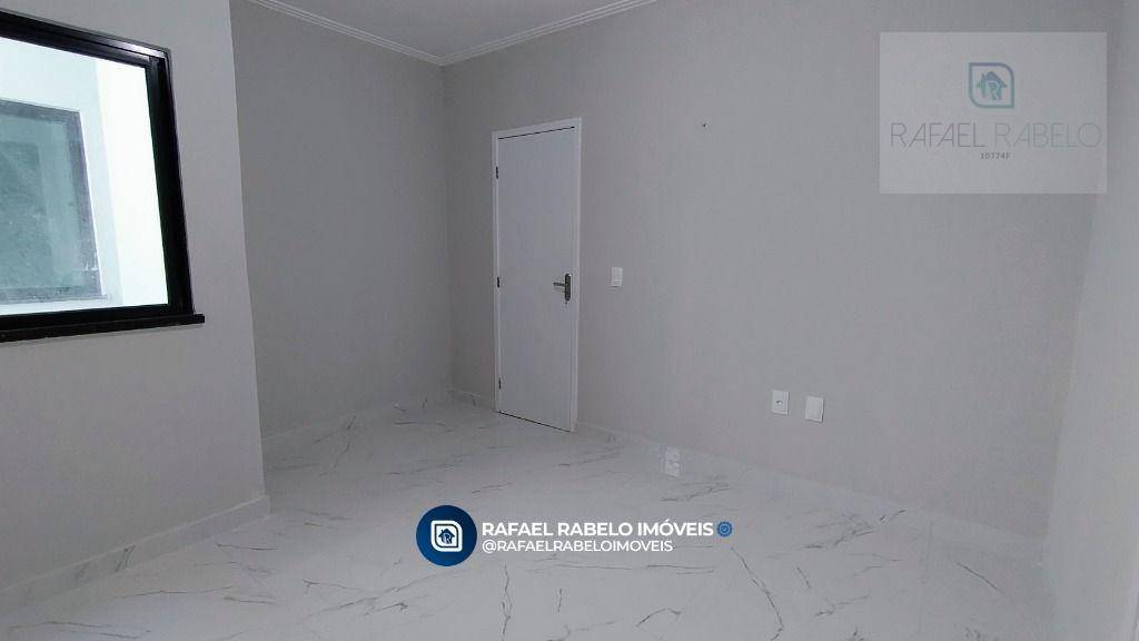 Casa à venda com 3 quartos, 101m² - Foto 9