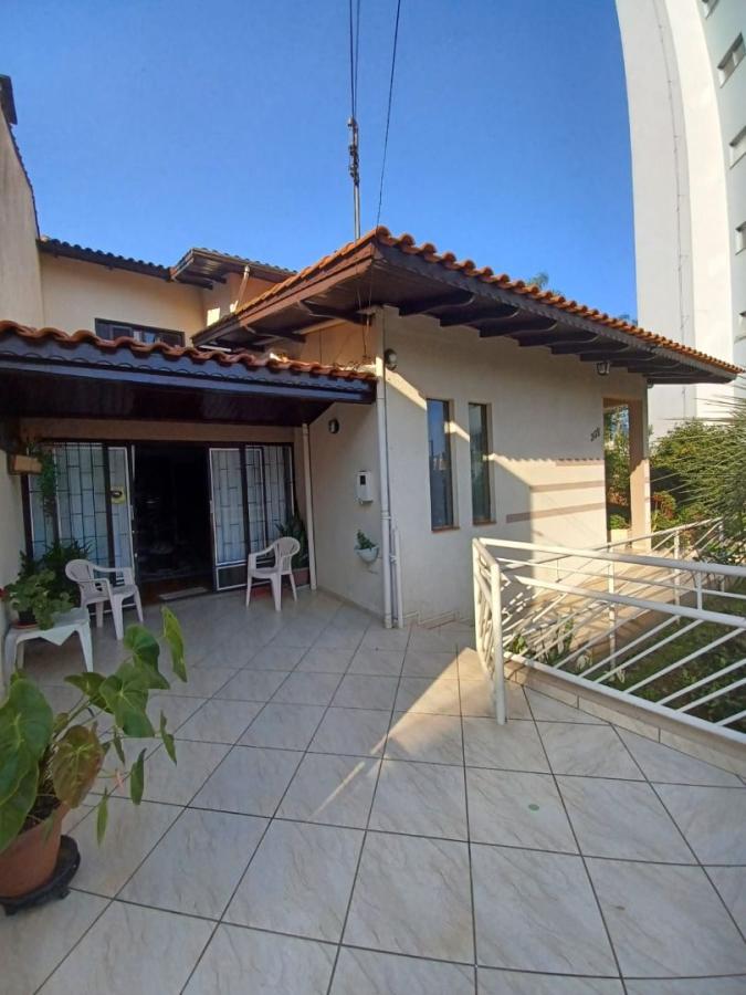 Casa à venda com 2 quartos, 253m² - Foto 12