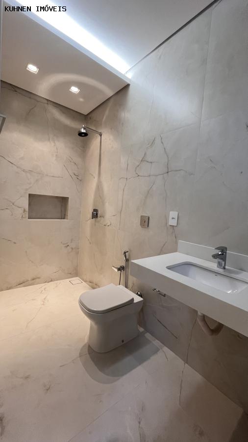 Casa de Condomínio à venda com 3 quartos, 250m² - Foto 14