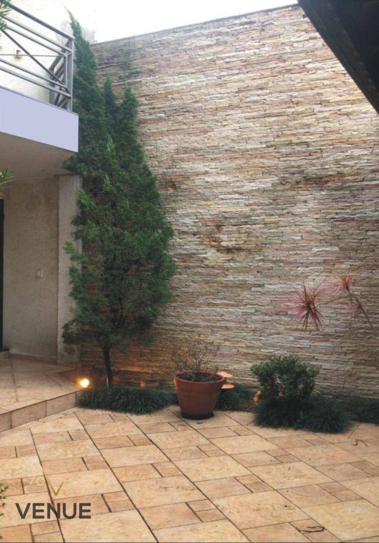 Sobrado à venda com 3 quartos, 354m² - Foto 23