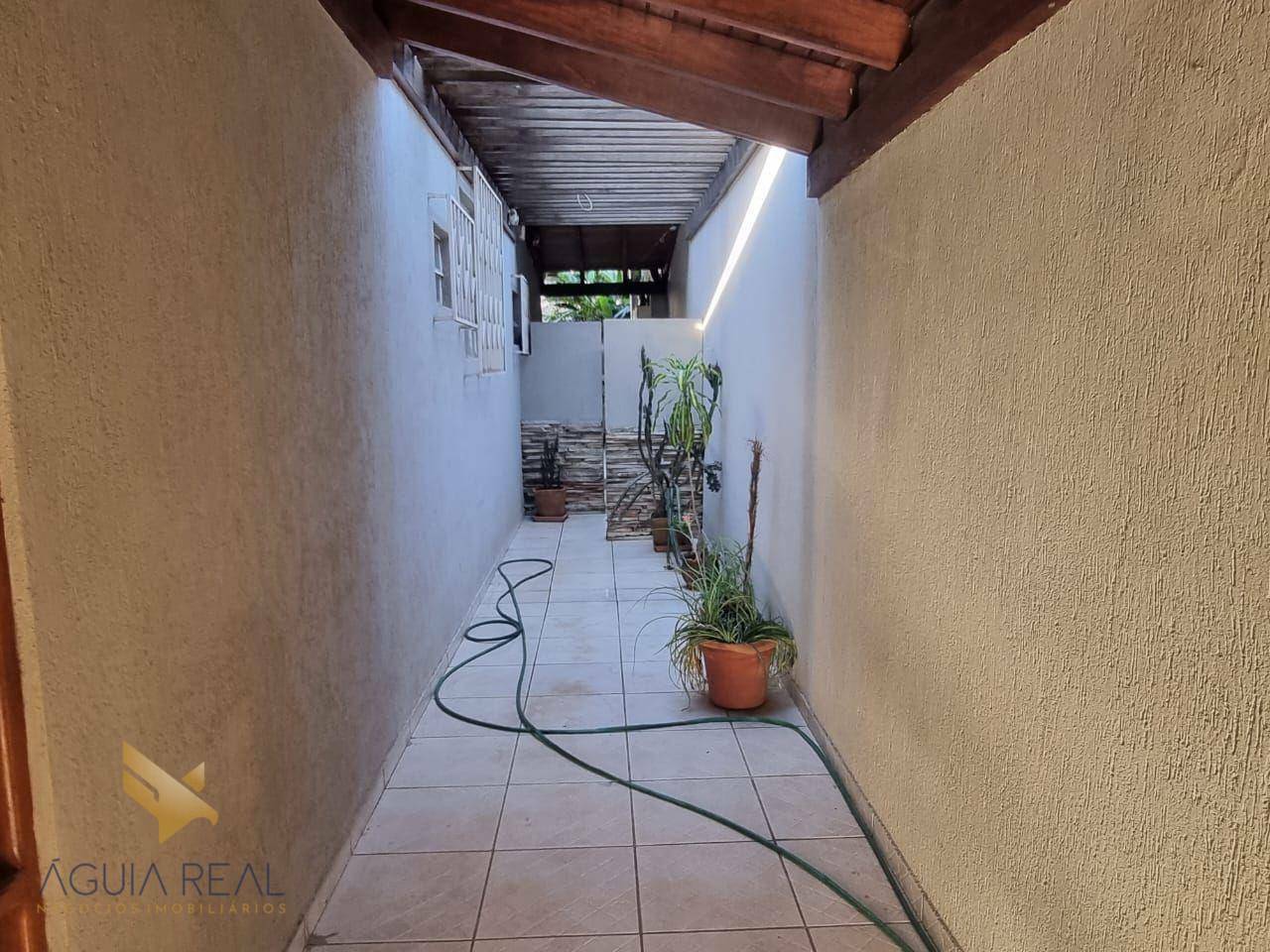 Casa à venda com 3 quartos, 204m² - Foto 22