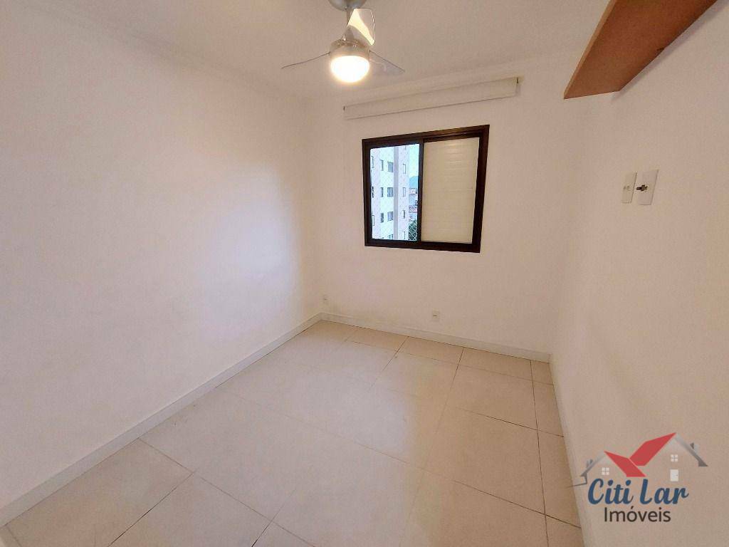 Apartamento à venda com 2 quartos, 60m² - Foto 17