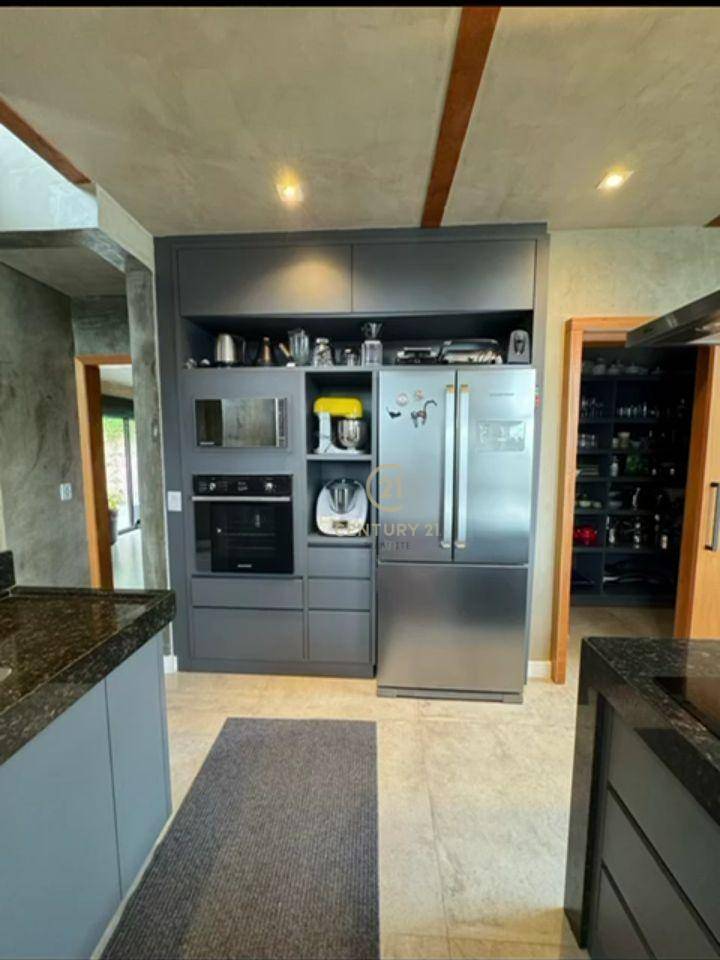 Casa de Condomínio à venda com 4 quartos, 296m² - Foto 13