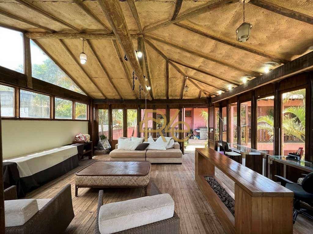 Casa de Condomínio à venda com 4 quartos, 600m² - Foto 24