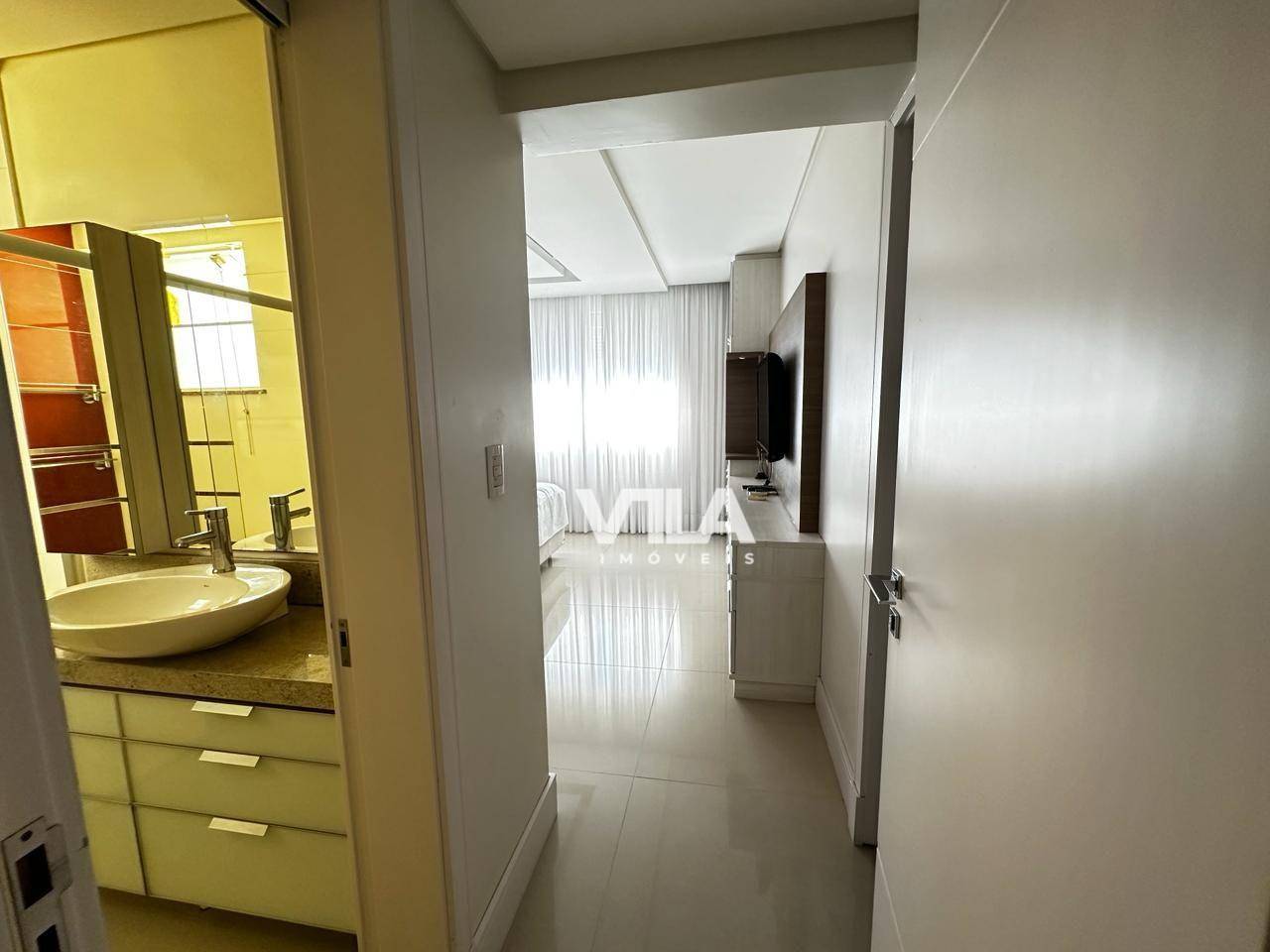 Apartamento à venda com 3 quartos, 307m² - Foto 23