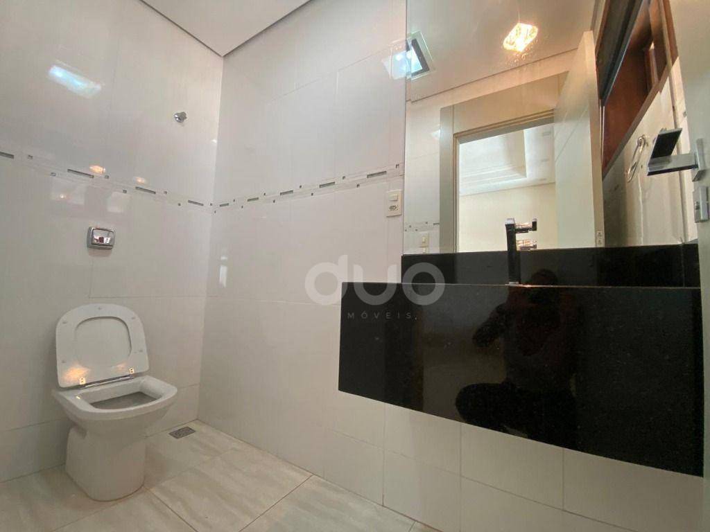 Casa à venda com 3 quartos, 200m² - Foto 15