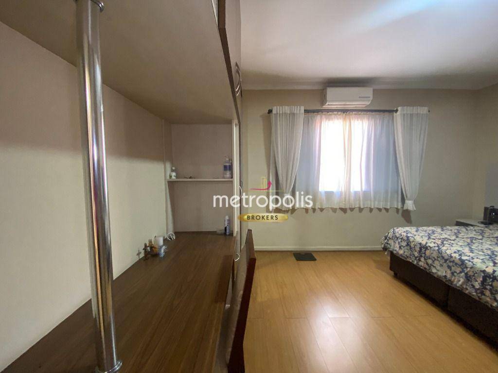 Sobrado à venda com 3 quartos, 240m² - Foto 10