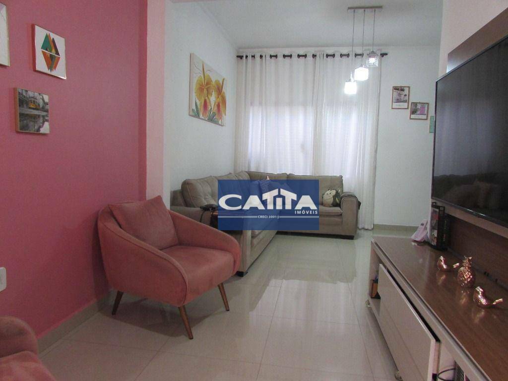 Casa à venda com 4 quartos, 200m² - Foto 1