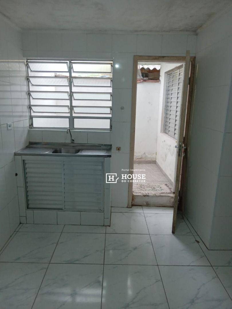 Casa à venda com 2 quartos, 82m² - Foto 8