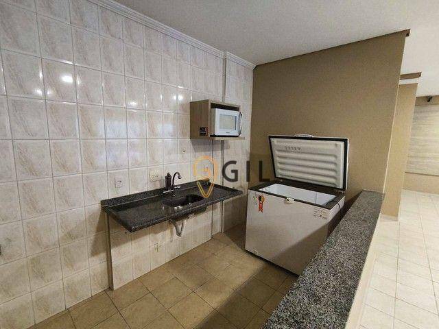 Apartamento à venda com 2 quartos, 65m² - Foto 2