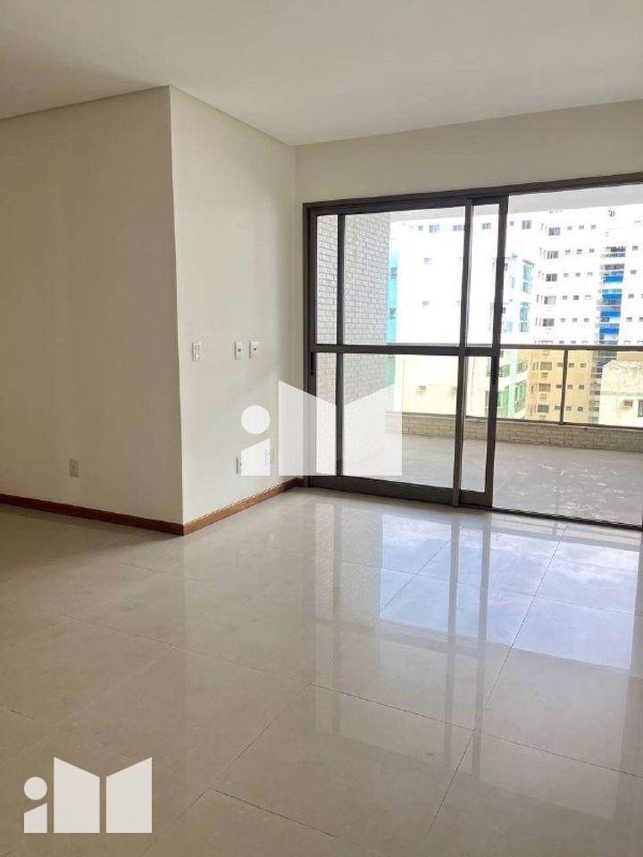 Apartamento à venda com 3 quartos, 110m² - Foto 4