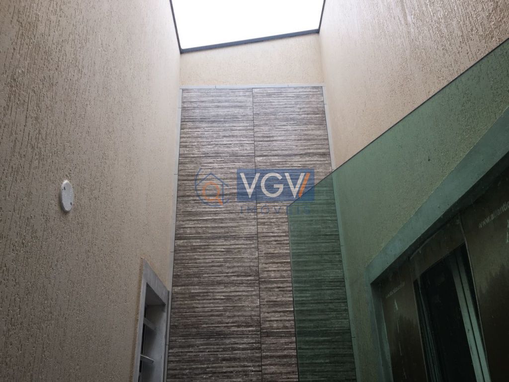 Casa à venda com 3 quartos, 100m² - Foto 11