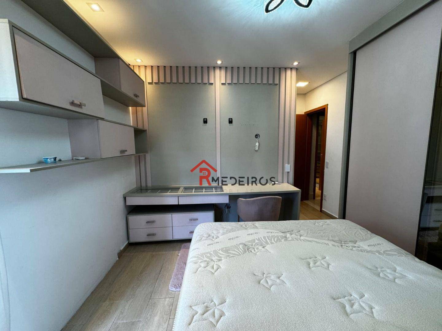 Apartamento à venda com 3 quartos, 183m² - Foto 49