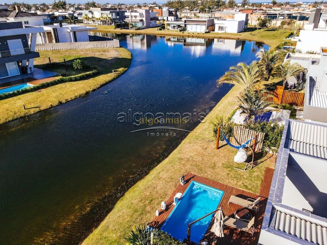 Casa à venda com 4 quartos, 187m² - Foto 52