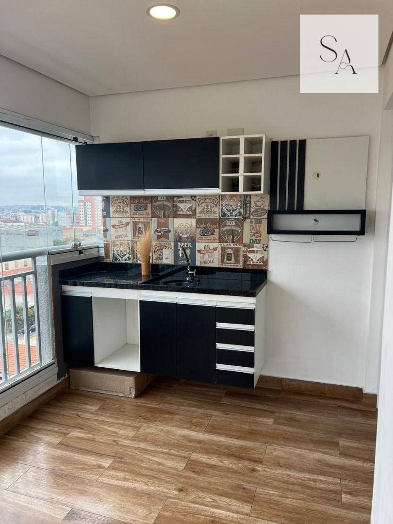 Apartamento à venda com 2 quartos, 70m² - Foto 2