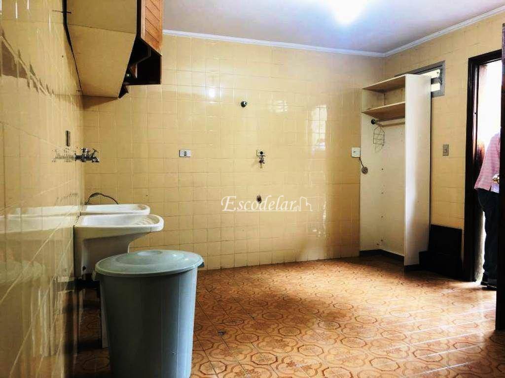 Sobrado à venda com 3 quartos, 303m² - Foto 32