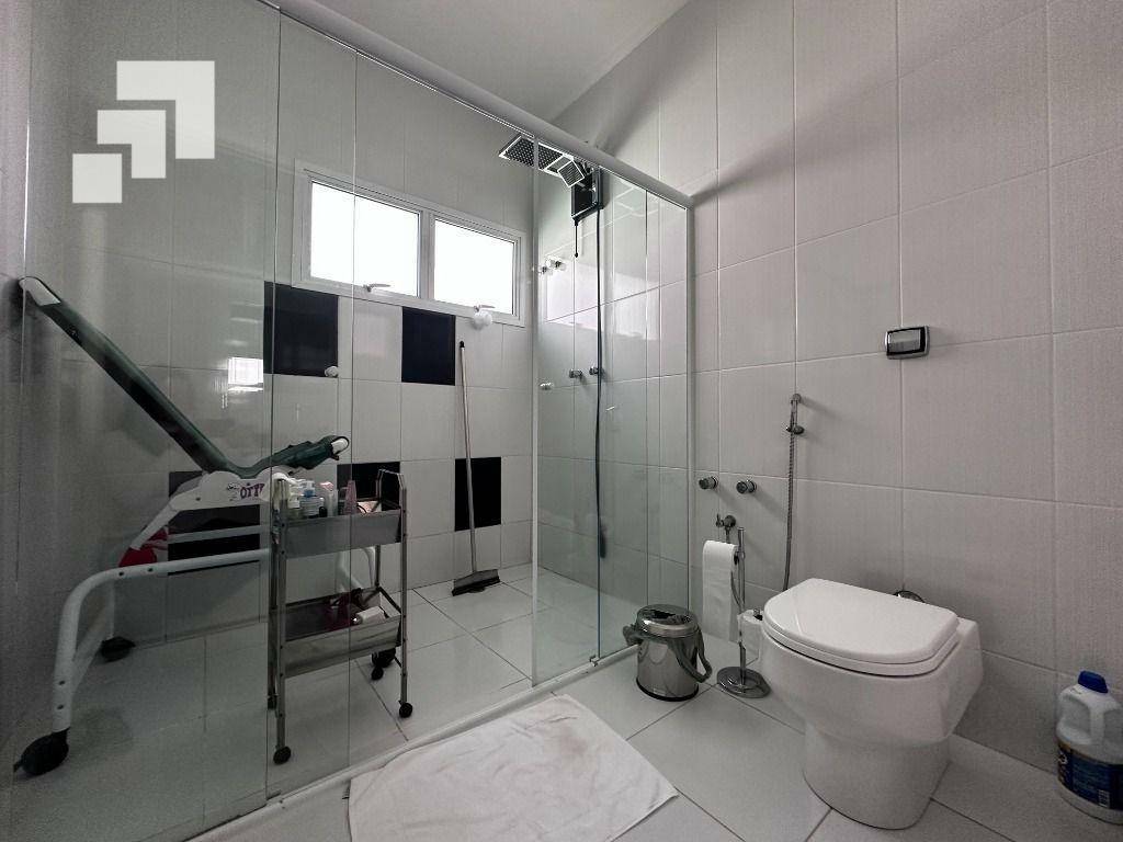 Sobrado à venda com 4 quartos, 450m² - Foto 5