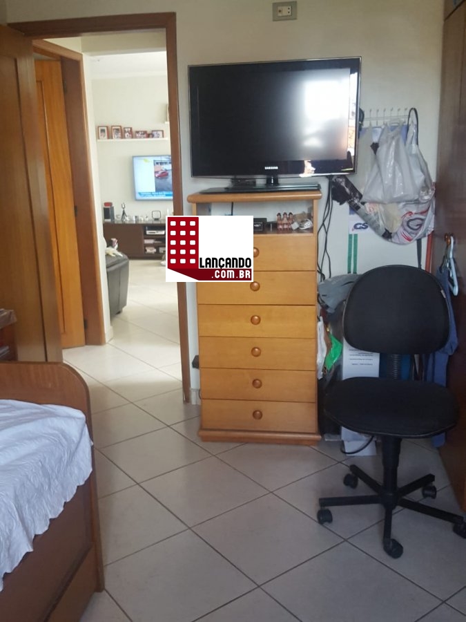 Apartamento à venda com 2 quartos, 85m² - Foto 2