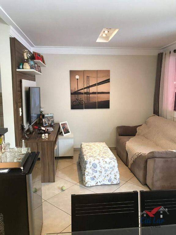 Sobrado à venda com 3 quartos, 75m² - Foto 3