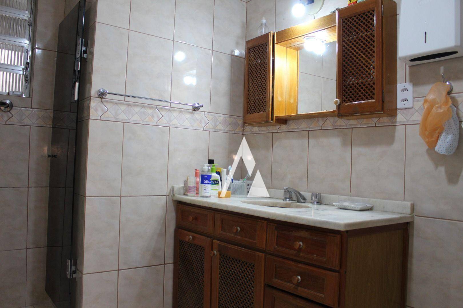 Apartamento à venda com 3 quartos, 87m² - Foto 18