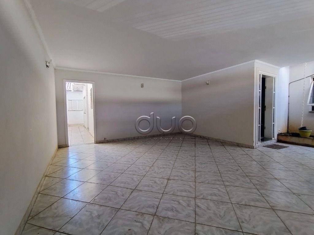 Casa à venda com 3 quartos, 189m² - Foto 6