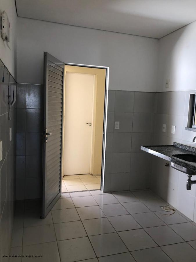 Casa de Condomínio à venda com 3 quartos, 100m² - Foto 24