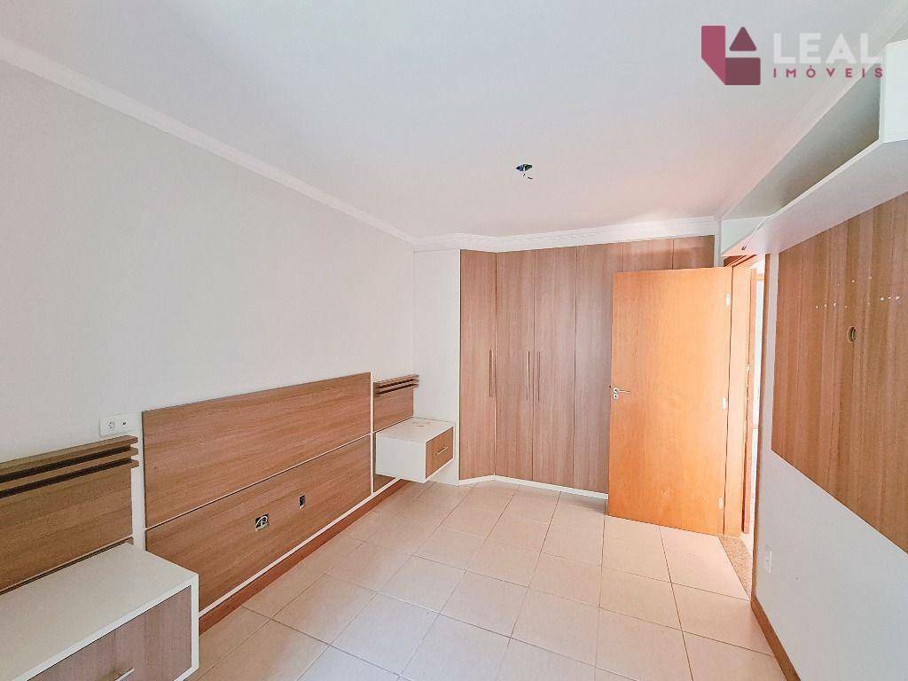 Apartamento à venda com 3 quartos, 100m² - Foto 15