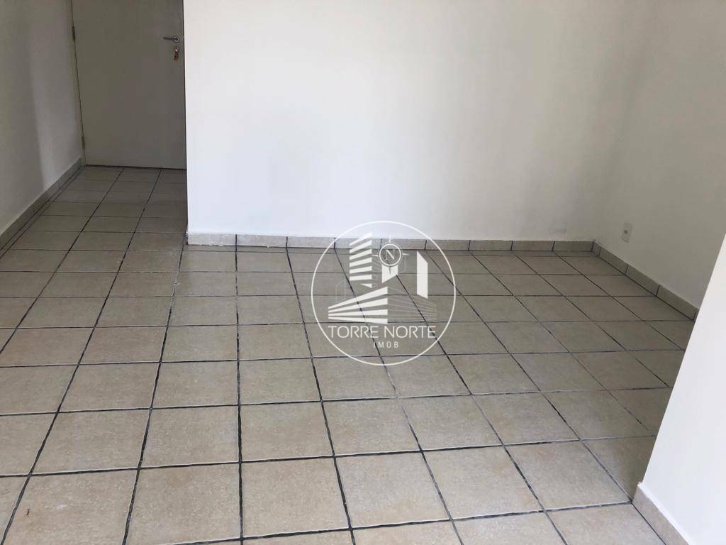 Apartamento à venda com 3 quartos, 48m² - Foto 6