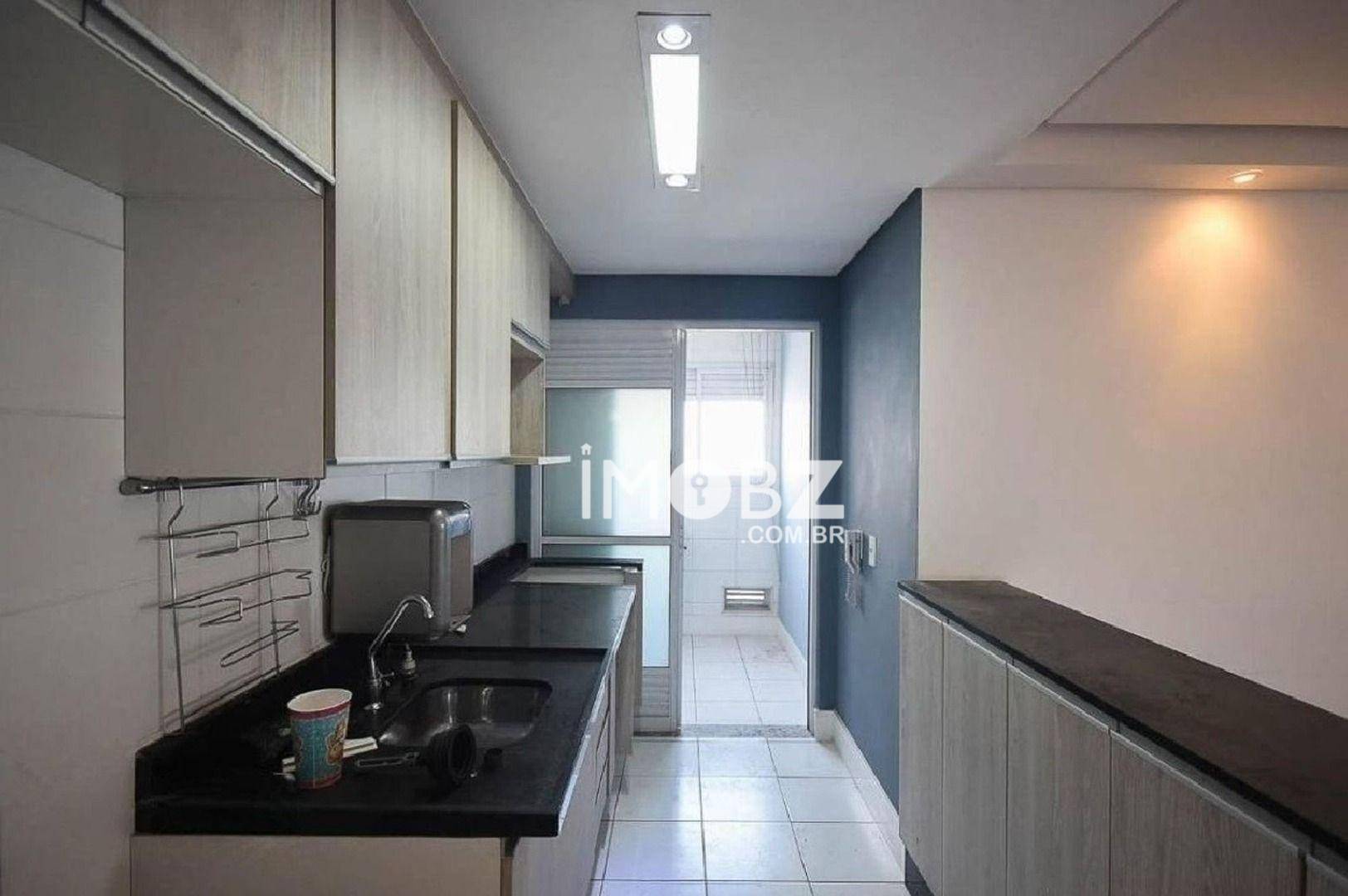 Apartamento à venda com 3 quartos, 73m² - Foto 3