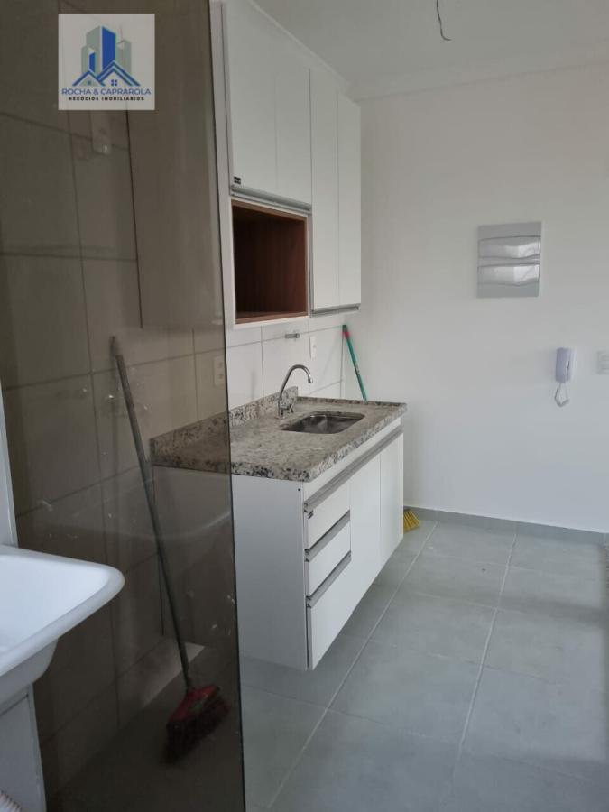 Apartamento à venda com 2 quartos, 48m² - Foto 4